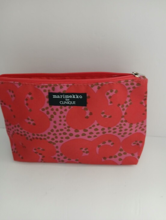 Marimekko Handbags - Marimekko X Clinique cosmetic pouch